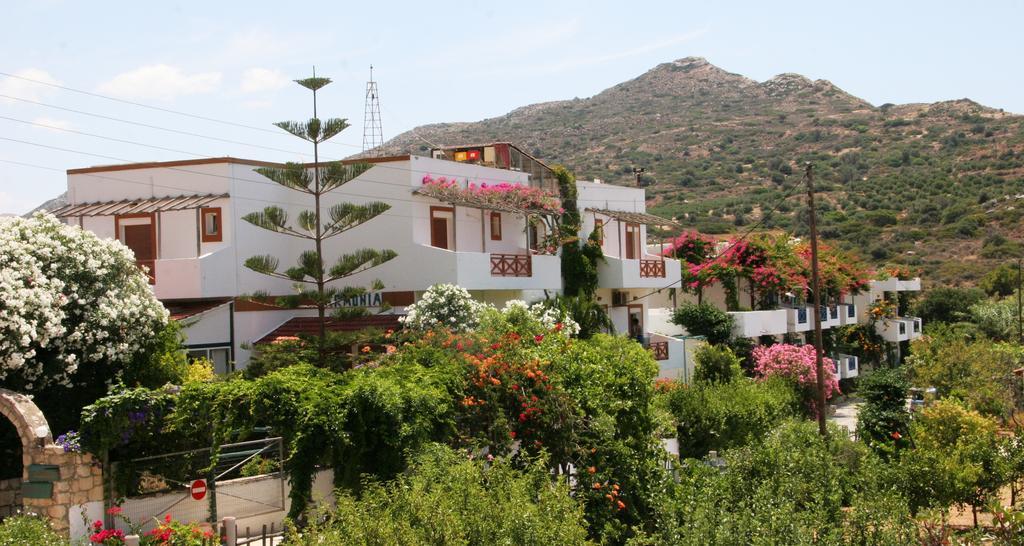 Armonia Hotel Матала Екстер'єр фото
